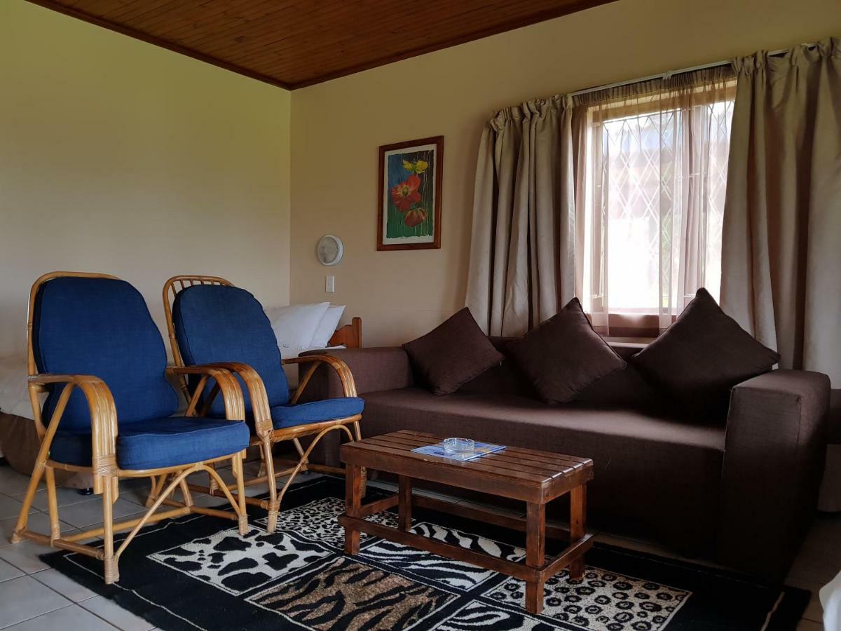 Port Edward Holiday Resort Bagian luar foto